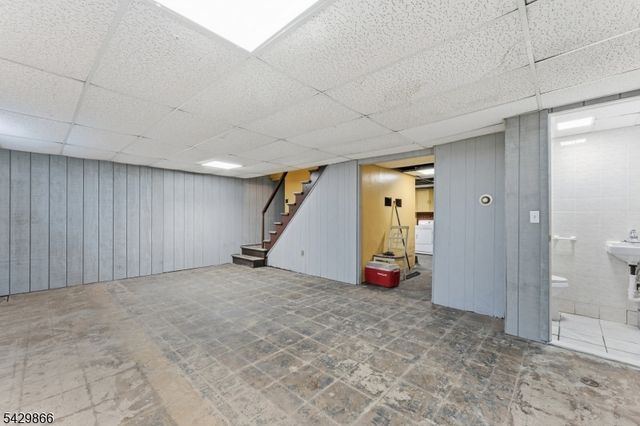 299 Howard St, New Brunswick City, NJ 08901