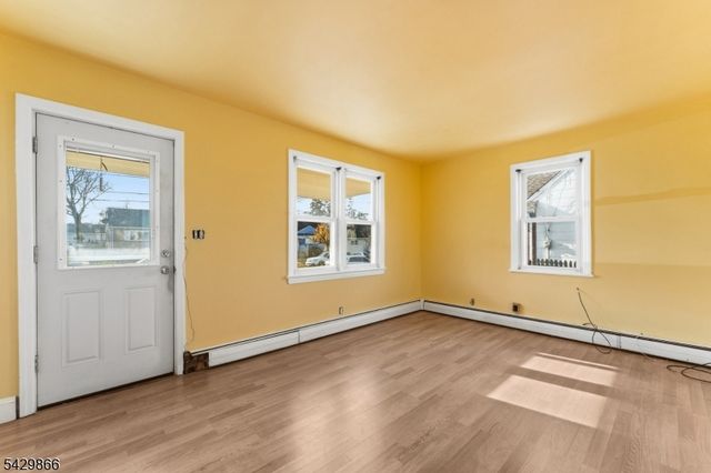 299 Howard St, New Brunswick City, NJ 08901