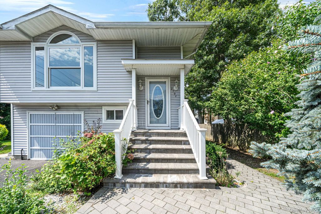 2794 Ocean Avenue, Ronkonkoma, NY 11779