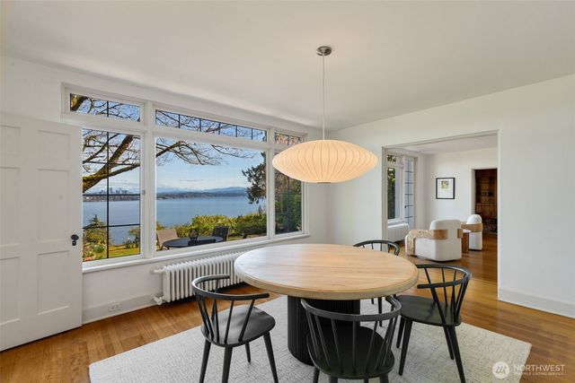 520 36th Avenue E, Seattle, WA 98112