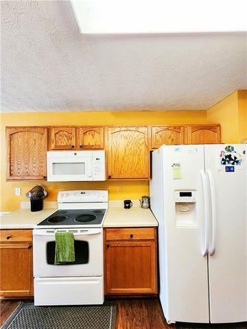 4353 Flat Stone Lane, Snellville, GA 30039