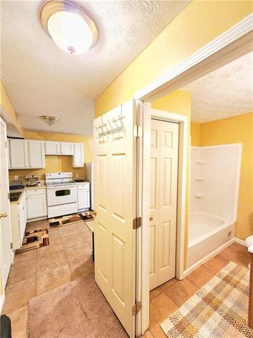 4353 Flat Stone Lane, Snellville, GA 30039