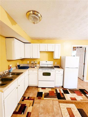 4353 Flat Stone Lane, Snellville, GA 30039