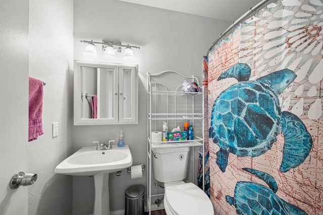 10131 Carreta, Santee, CA 92071