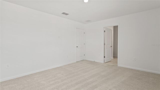 1572 WILLOW GARDEN LOOP, Eustis, FL 32726
