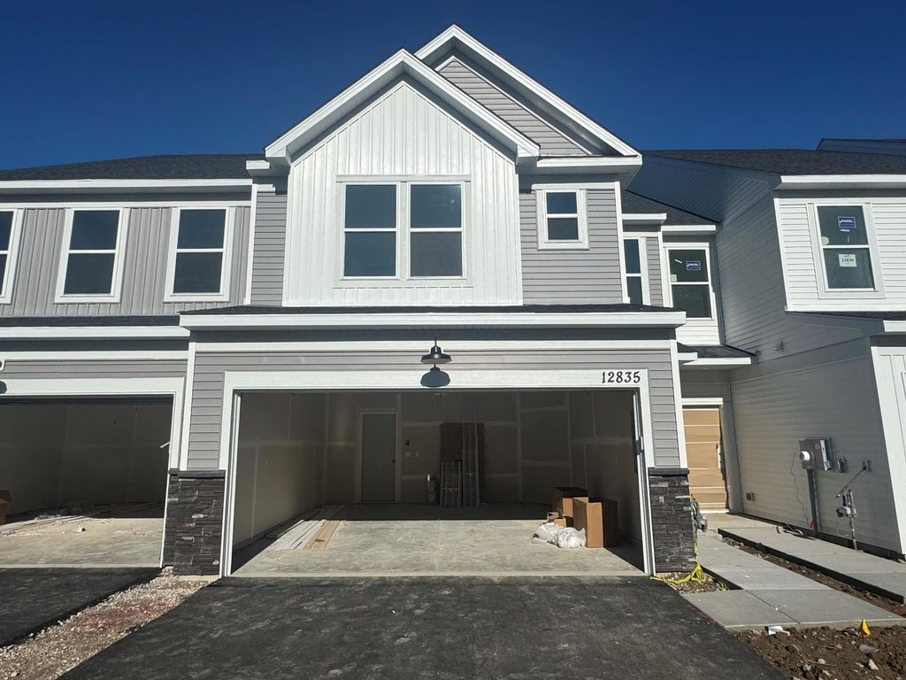 12835 Sawyer Lane, Rogers, MN 55374