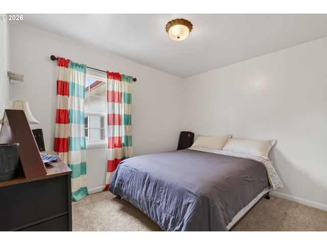 102 NELSON Ave, Kelso, WA 98626