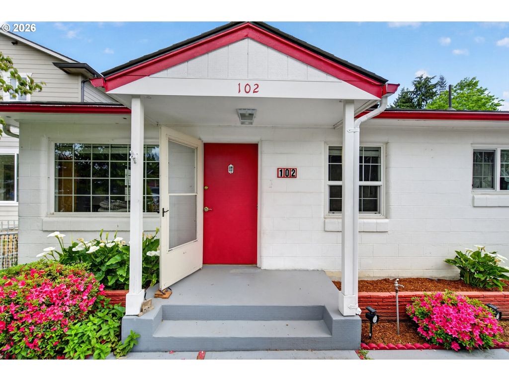 102 NELSON Ave, Kelso, WA 98626