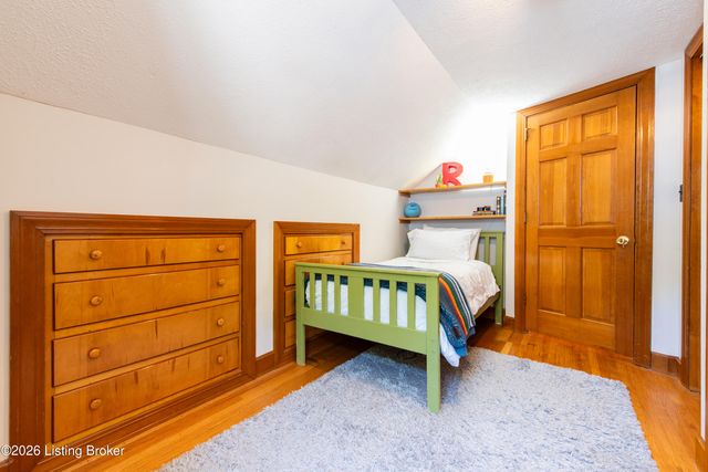 4818 Bellevue Ave, Louisville, KY 40215