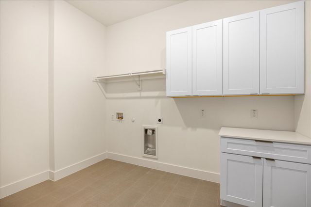 2184 Middlewood Circle, Granbury, TX 76049
