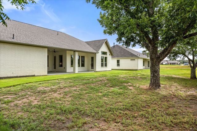 2184 Middlewood Circle, Granbury, TX 76049