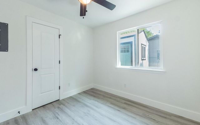 6103 Wing Feather DR, Austin, TX 78744