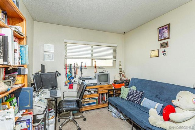 3433 Fairlomas, National City, CA 91950