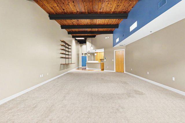 1111 N Water Street 111, Bay City, MI 48708