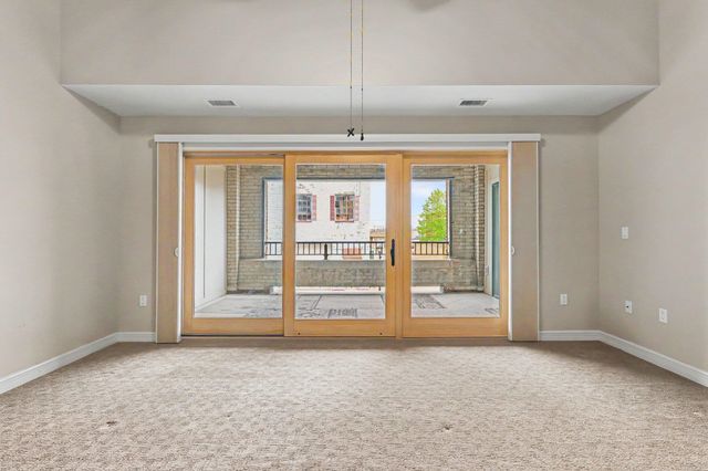 1111 N Water Street 111, Bay City, MI 48708
