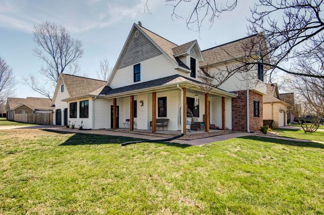 4410 N 8th Street, Ozark, MO 65721