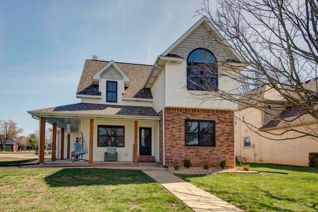 4410 N 8th Street, Ozark, MO 65721