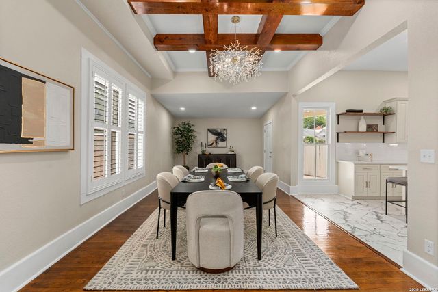 617 E Guenther, San Antonio, TX 78210