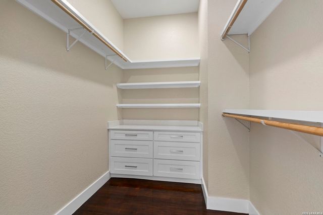 617 E Guenther, San Antonio, TX 78210