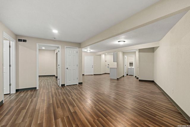 617 E Guenther, San Antonio, TX 78210