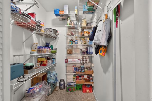 79 EAST 27TH ST, Bayonne, NJ 07002