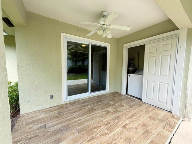 3794 SE County Line Road 102, Jupiter, FL 33469