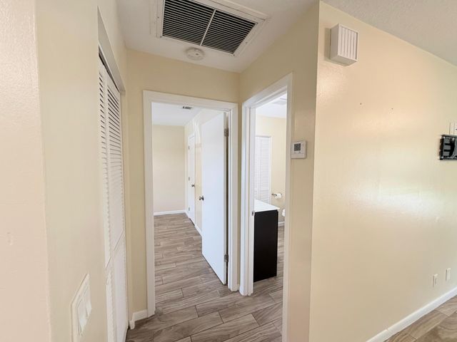 3794 SE County Line Road 102, Jupiter, FL 33469
