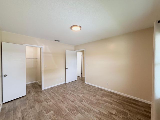 3794 SE County Line Road 102, Jupiter, FL 33469