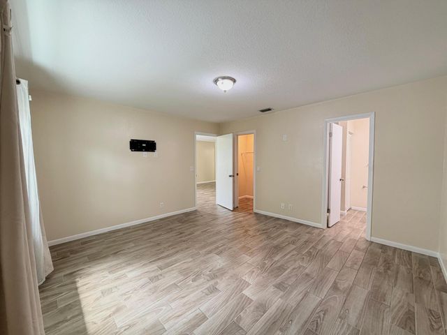 3794 SE County Line Road 102, Jupiter, FL 33469