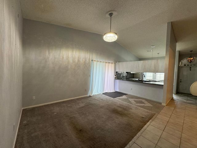 23 Buxton Lane, Boynton Beach, FL 33426