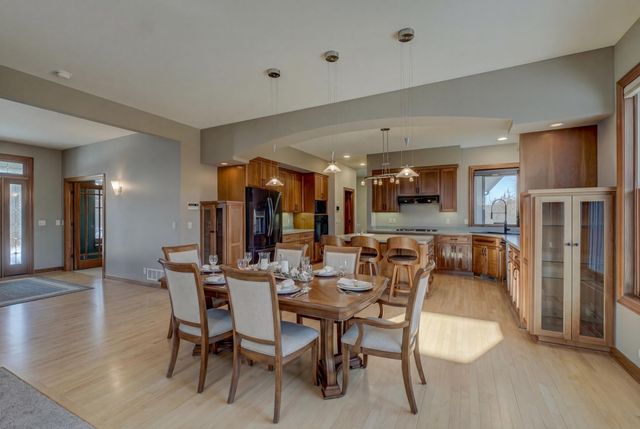 11828 44th Street Lane N, Lake Elmo, MN 55042