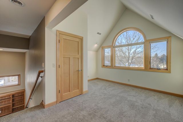 11828 44th Street Lane N, Lake Elmo, MN 55042