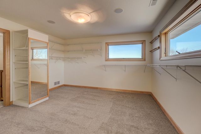 11828 44th Street Lane N, Lake Elmo, MN 55042