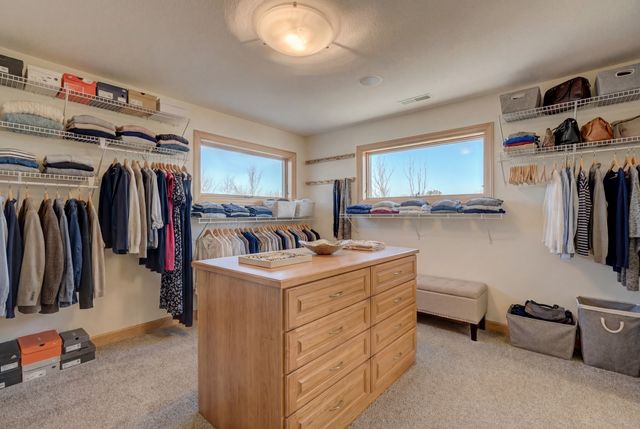 11828 44th Street Lane N, Lake Elmo, MN 55042