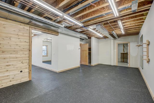 11828 44th Street Lane N, Lake Elmo, MN 55042