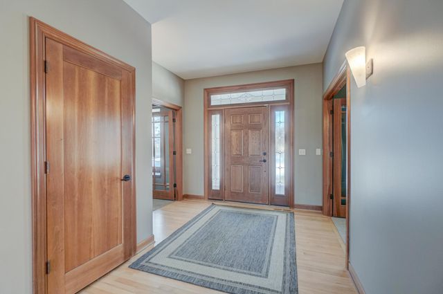 11828 44th Street Lane N, Lake Elmo, MN 55042