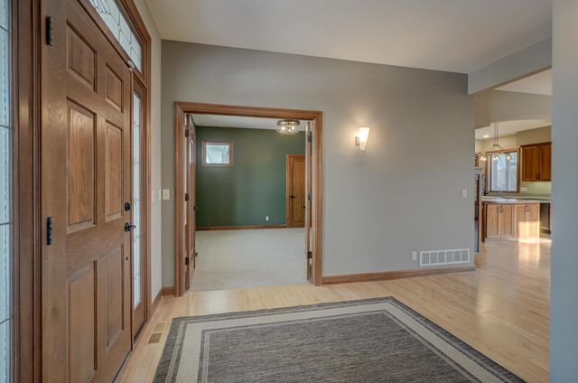 11828 44th Street Lane N, Lake Elmo, MN 55042