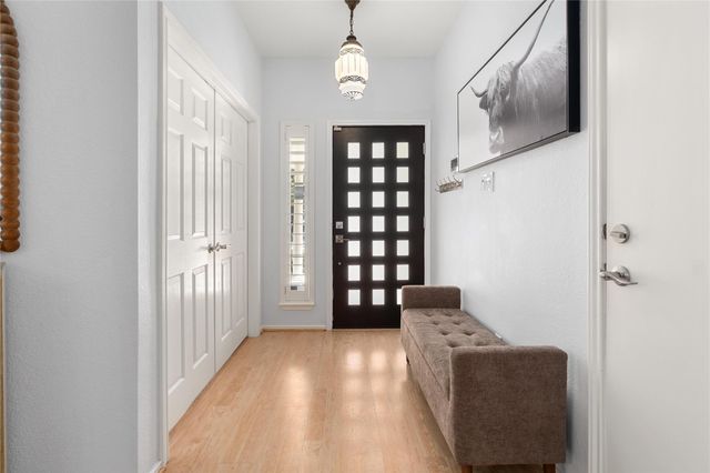 11500 Paul E Anderson DR, Austin, TX 78748