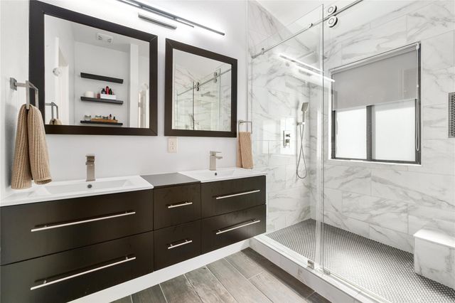 11500 Paul E Anderson DR, Austin, TX 78748