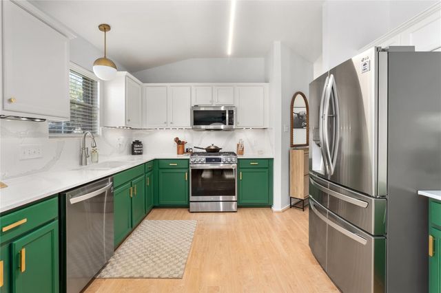 11500 Paul E Anderson DR, Austin, TX 78748