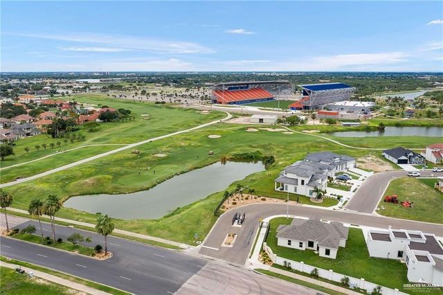 1911 Lago Huron, Edinburg, TX 78542