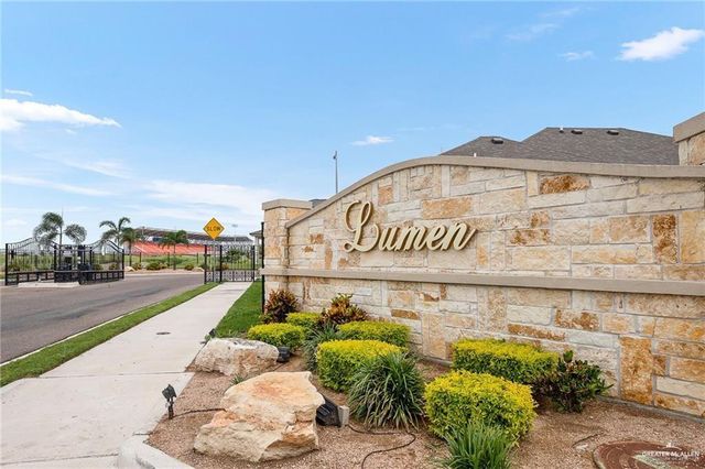 1911 Lago Huron, Edinburg, TX 78542