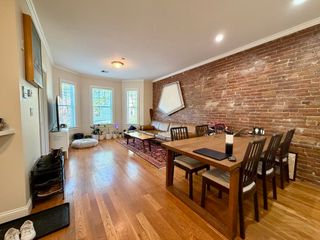 5 Marney St 2, Cambridge, MA 02141
