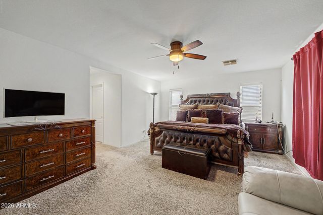 1183 E CANYON CREEK Drive, Gilbert, AZ 85295