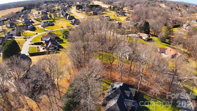 3816 Lyle Creek Avenue NE, Conover, NC 28613