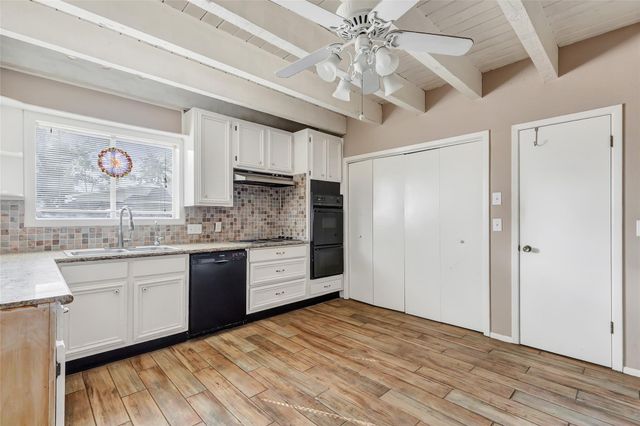 502 Nautilus Street, Crosby, TX 77532