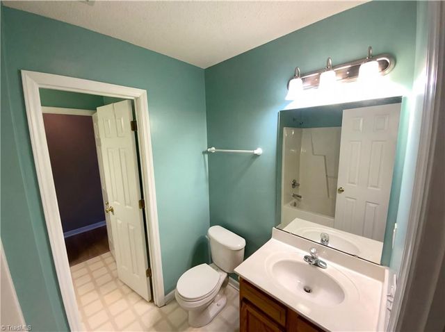 3803 Payne Road, High Point, NC 27265