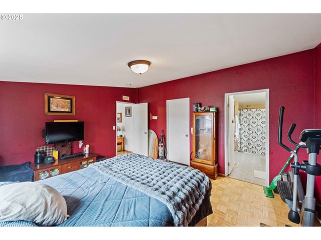 235 1ST Ave, Coos Bay, OR 97420