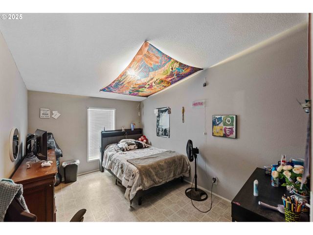 235 1ST Ave, Coos Bay, OR 97420