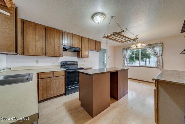 1848 N Burl Ln, Coeur D'alene, ID 83814